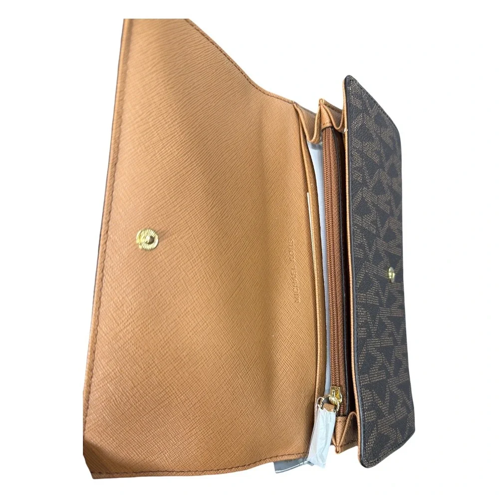 Michael Kors Jet Set Travel Carryall Wallet Brown Acorn Logo 35H6GYAE7B NEW